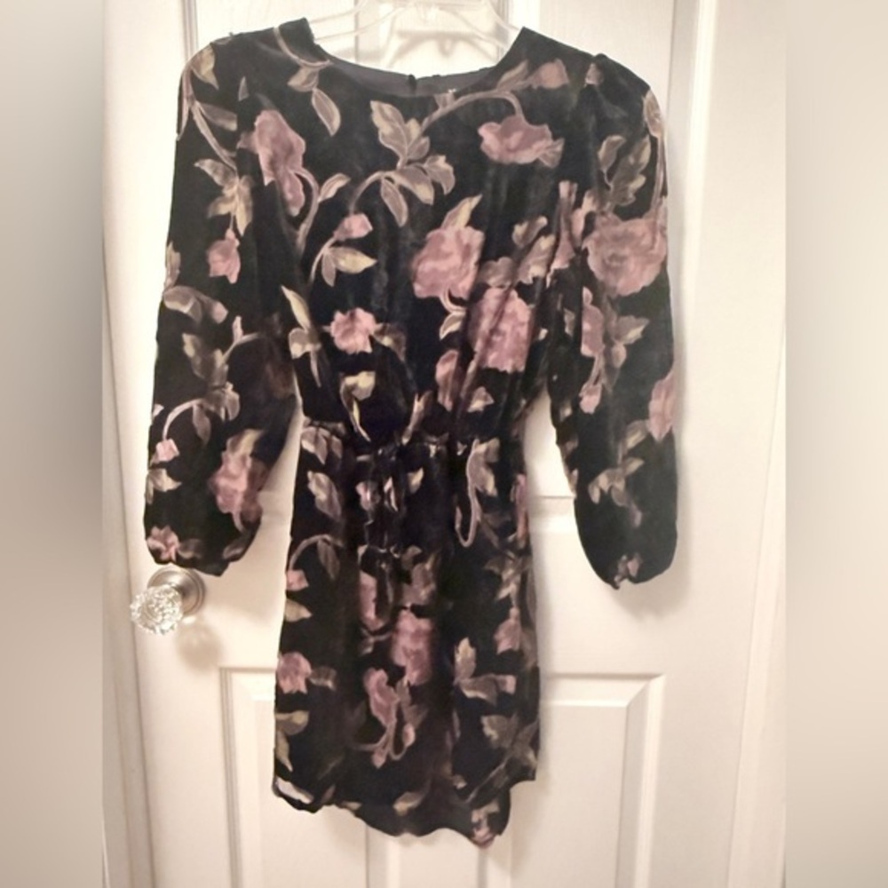 New Look Velvet Black Dress with Pink Floral Design Sz 8.  Super Chic! AD